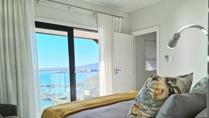 Suite | 1 bedroom, in-room safe, laptop workspace, WiFi (free) - The Anchor (Cape Town)