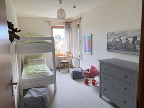 2 chambres, fer et planche à repasser, Wi-Fi gratuit