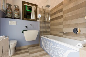 Bathroom - Casa Bertagni (Bologna)