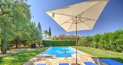 La Finquita by Rentallorca