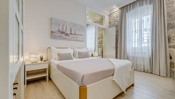 Quarto premium, 1 cama Queen, para não fumantes | 1 quarto, roupas de cama antialérgicas