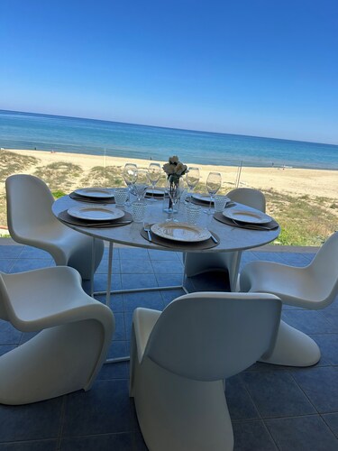 Very bright beachfront apartment