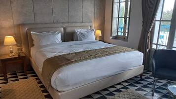 Ropa de cama de alta calidad, cubrecamas y colchones con efecto memoria