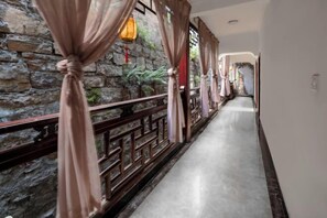 Interior - Biancheng Landscape View lnn (Fenghuang)