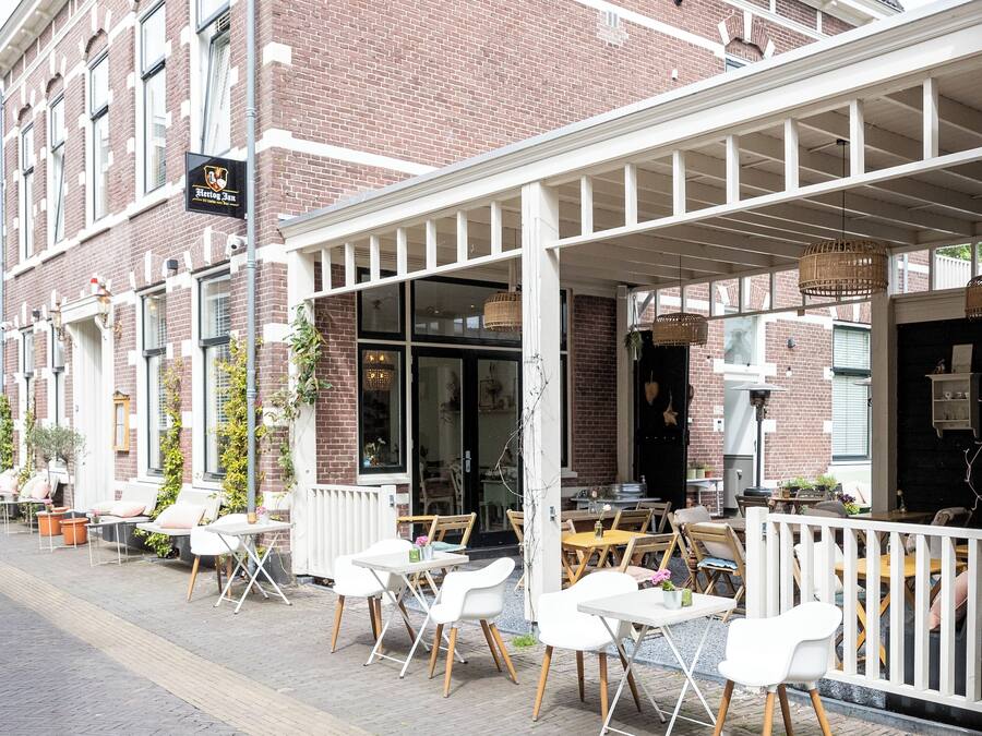 Fachada da propriedade