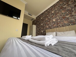 Standard Double Room | Free WiFi