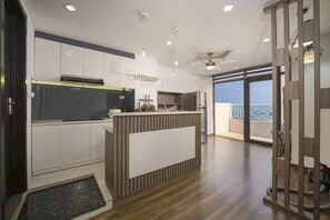 Design Apartment | Shared kitchen