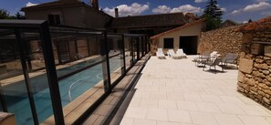 Piscine extérieure, piscine chauffée