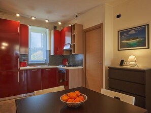 Fridge, oven, dishwasher, toaster - Girasole by Interhome (Gravedona)