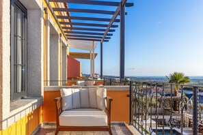 Terrace/patio - LaVie Otel Çeşme (Cesme)