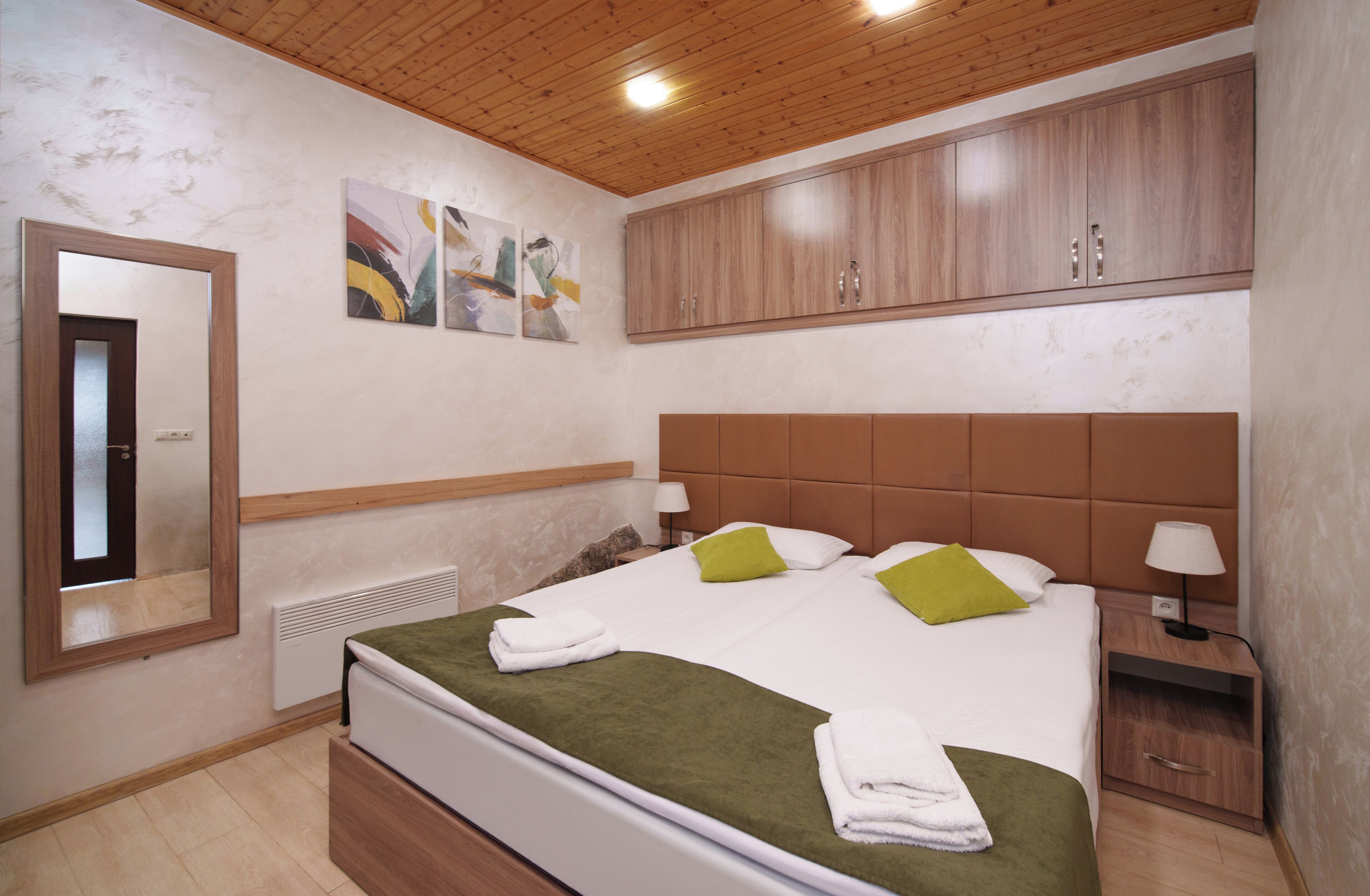 Family Room | Premium bedding, down comforters, pillowtop beds, minibar