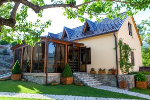 Front of property - Dilivita Rest House (Gosh)