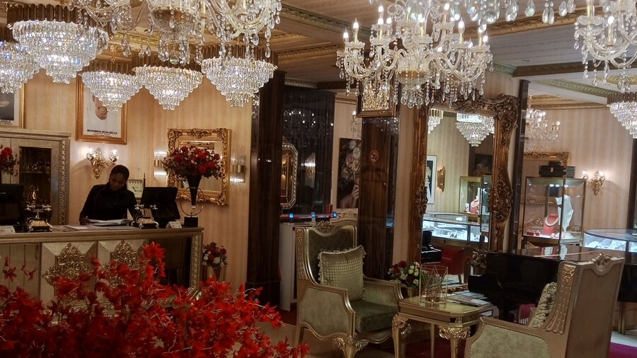 No. 1 Hotel