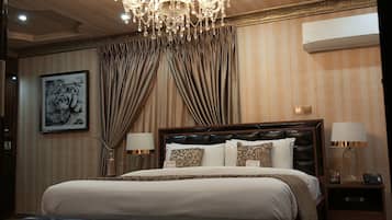 Royal Room | 1 bedroom, premium bedding, in-room safe, individually decorated