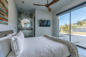 5 室のベッドルーム、アイロン / アイロン台、WiFi、ベッドシーツ