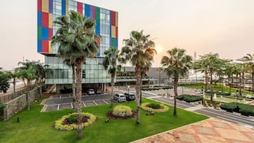 Fachada de la propiedad