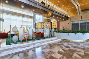 Bar (on property) - Hotel de Convenções de Talatona (Luanda)