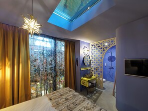 Double Room, Ensuite | Soundproofing, free WiFi, bed sheets - Boutiquehotel The Church (Arnhem)