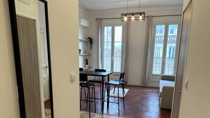 Uklassifisert bilde, 2 av 11, knapp
