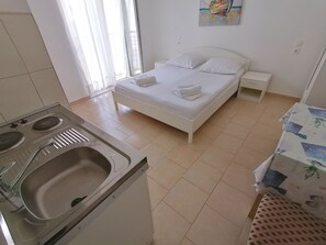 1 Schlafzimmer, WLAN, Bettwäsche