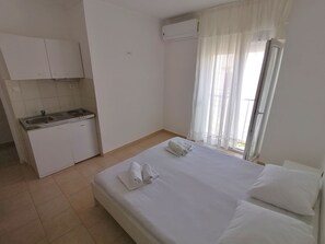 1 Schlafzimmer, WLAN, Bettwäsche