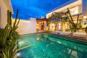 Piscina externa