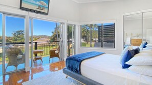 3 bedrooms, iron/ironing board, Internet, bed sheets