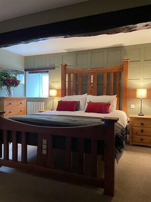 6 室のベッドルーム、アイロン / アイロン台、旅行用ベビーベッド、WiFi (無料)