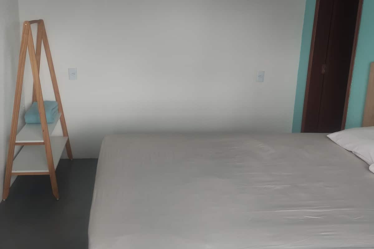 Comfort Triple Room | Down comforters, minibar, individually furnished, blackout drapes