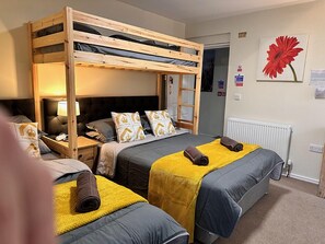 طراز فريد لكل وحدة ومساحة عمل للكمبيوتر المحمول ومكواة/لوح كي