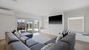 Smart TV
