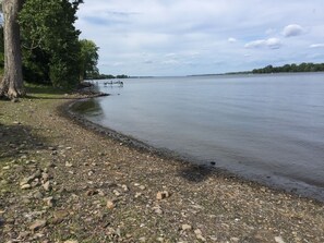 Beach nearby, beach towels