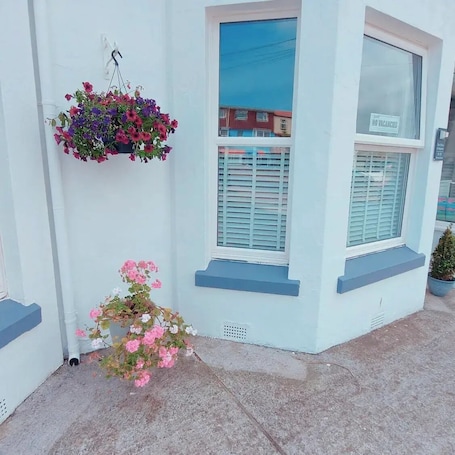 Fachada de la propiedad