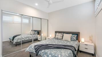 2 bedrooms, WiFi, bed sheets