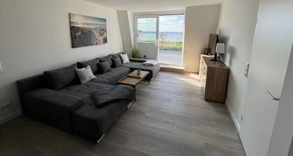 Mila vacation apartment with direct sea view and small sauna
