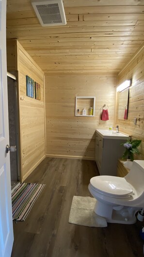 Shower, towels, soap, shampoo