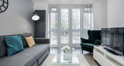 Luxury Chic Apartment near Canary Wharf, Excel, O2 & Stratford