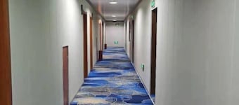 Gaji Hotel