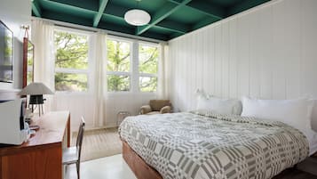 Standard Room, 1 King Bed