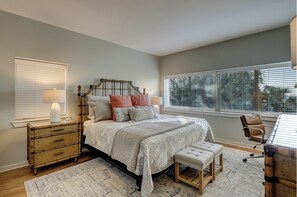 3 chambres, fer et planche à repasser, accès au Wi-Fi (inclus)