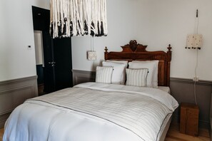 Cottage | 5 bedrooms, premium bedding, memory foam beds, desk - Mas des Ecoliers (Chateaurenard)