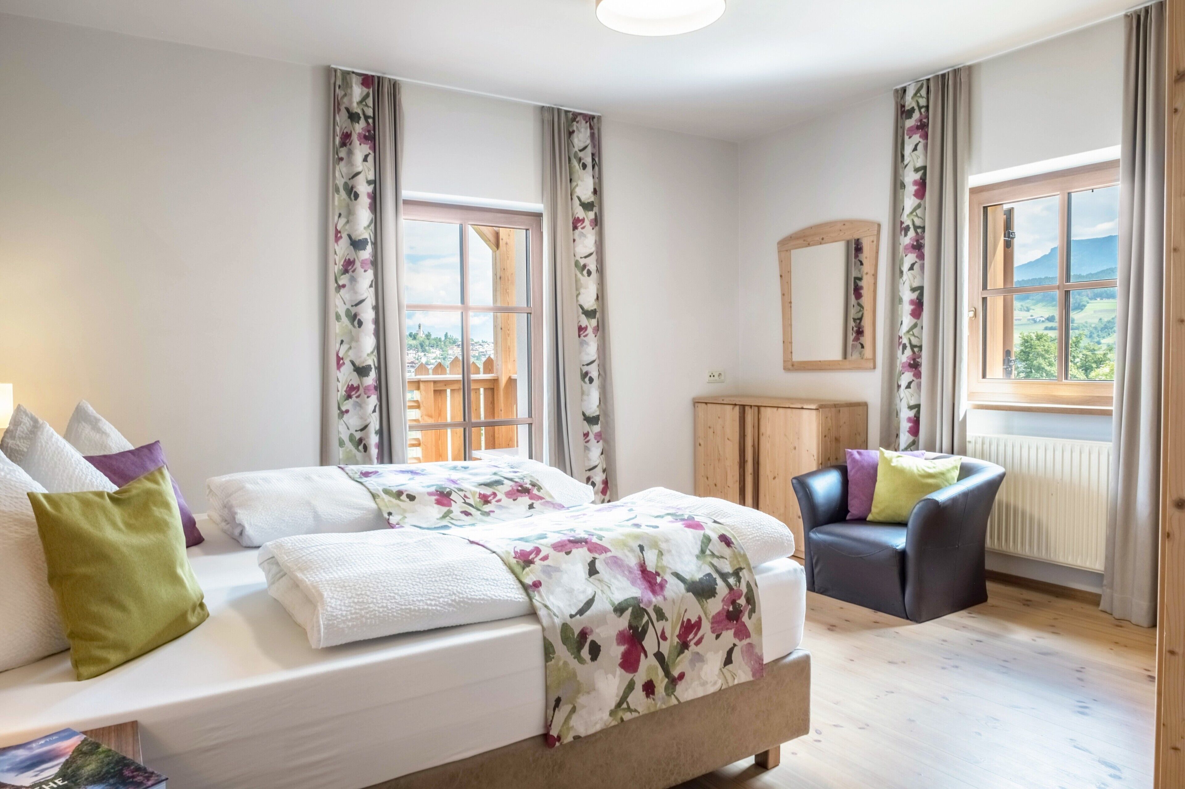 4 chambres, Wi-Fi gratuit, draps fournis