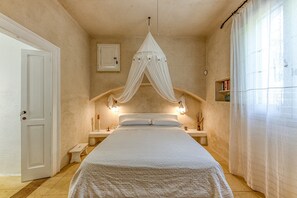 10 dormitoris, planxa i posts de planxar, wifi gratuïta i roba de llit 