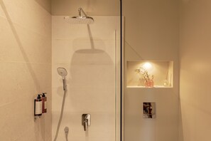 Shower, towels, soap