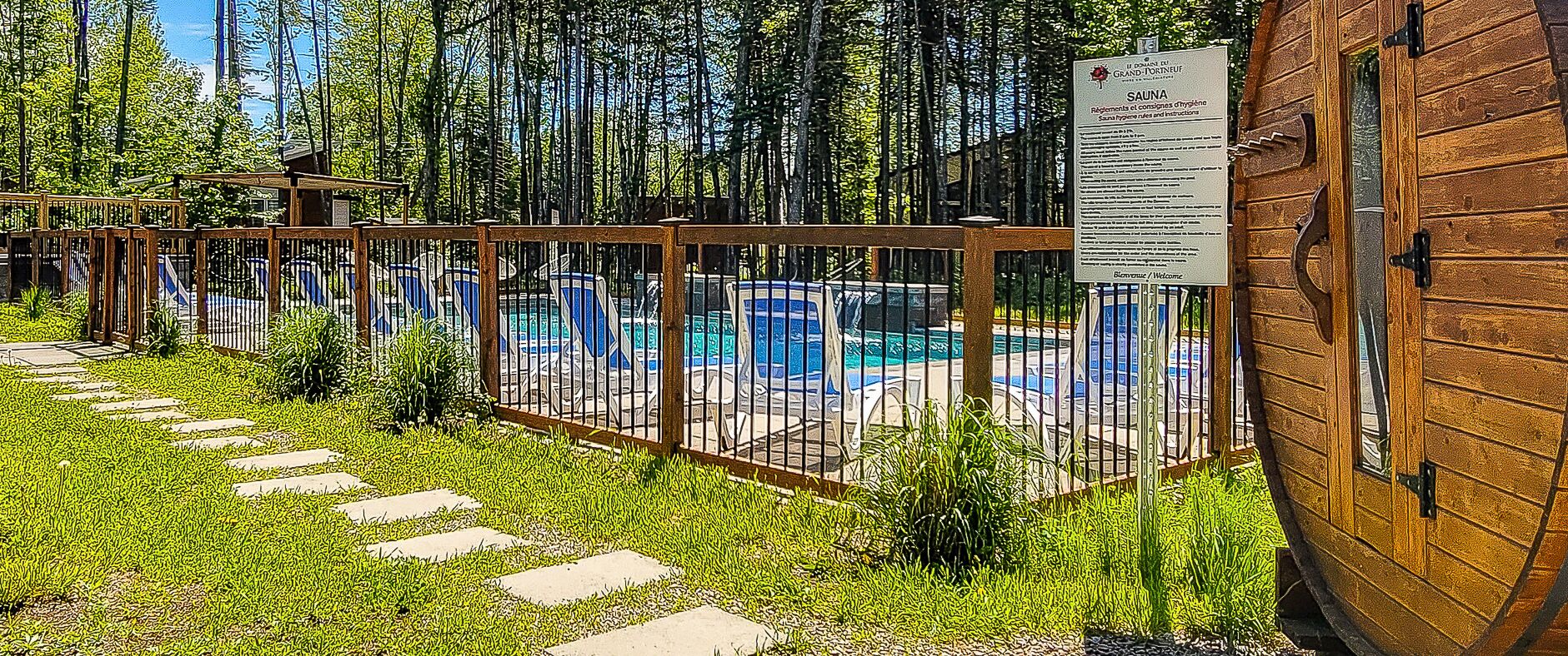 室外游泳池，恒温泳池