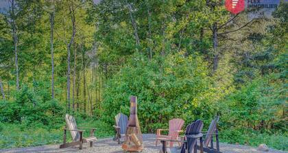 Le Harfang de Portneuf / Firepit Fireplace SPA Pool Sauna Billiards Trails