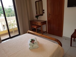 1 bedroom, iron/ironing board, free WiFi, bed sheets - Georgia Old Town Apartments - Double Room (N.10), Georgia Old Town Apartments Rhodes (Ρόδος,)