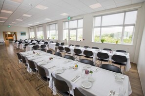 Banquet hall - Hotel Laugar (Laugar)