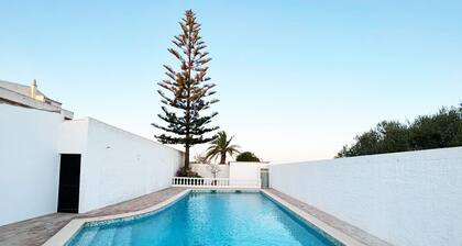 Large Open Plan 3 Bedroom Family Villa with Private Pool