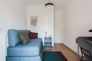 Standard Apartment | 3 bedrooms, desk, laptop workspace, blackout drapes